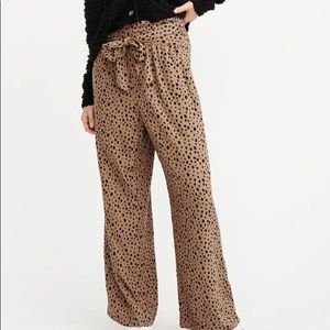 LEOPARD TIE WAIST PANTS